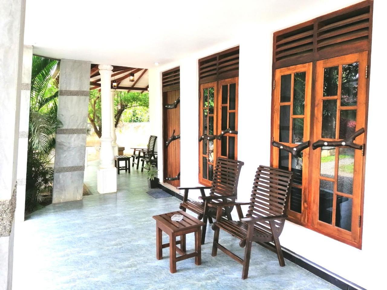 Induwara Safari Resort Udawalawe Exteriér fotografie