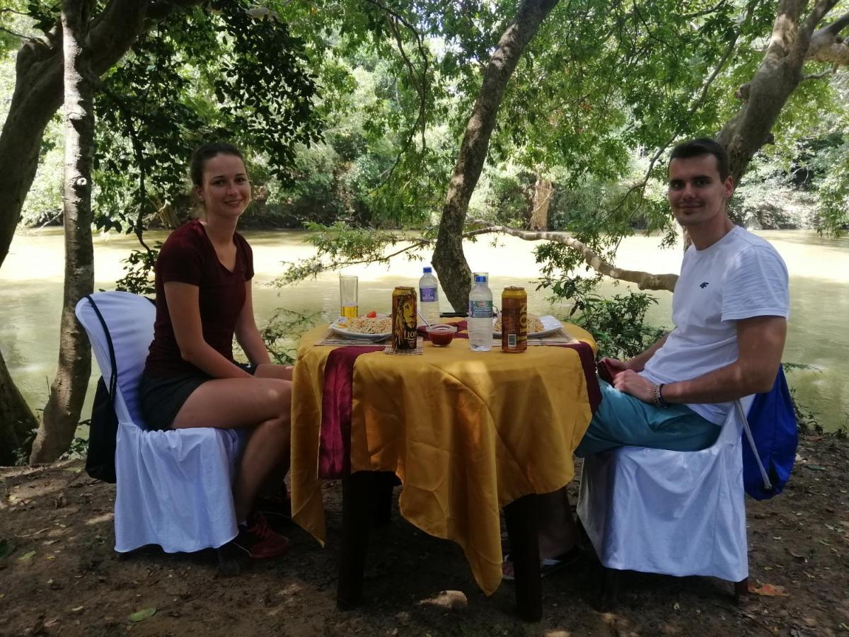 Induwara Safari Resort Udawalawe Exteriér fotografie